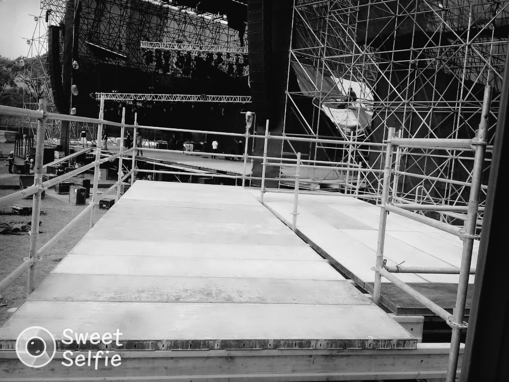 Modoubye2's tweet image. Hello c modou beye i am scaffolding i wanted to work with you but how to access your company