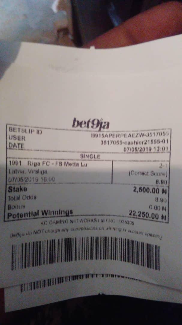 ClementFixed's tweet image. Yesterday winning ticket right here,dm me for today fixed match and payment after.