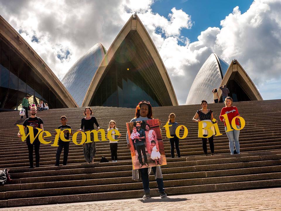 HometoBilo's tweet image. #HometoBilo is a group of current and former residents and friends of the town of Biloela, Queensland. For the past 15 months we’ve been campaigning for the release of a Tamil family - father Nades, mother Priya, daughters Kopika (3) and Tharunicaa (1). #AusVotesHealth