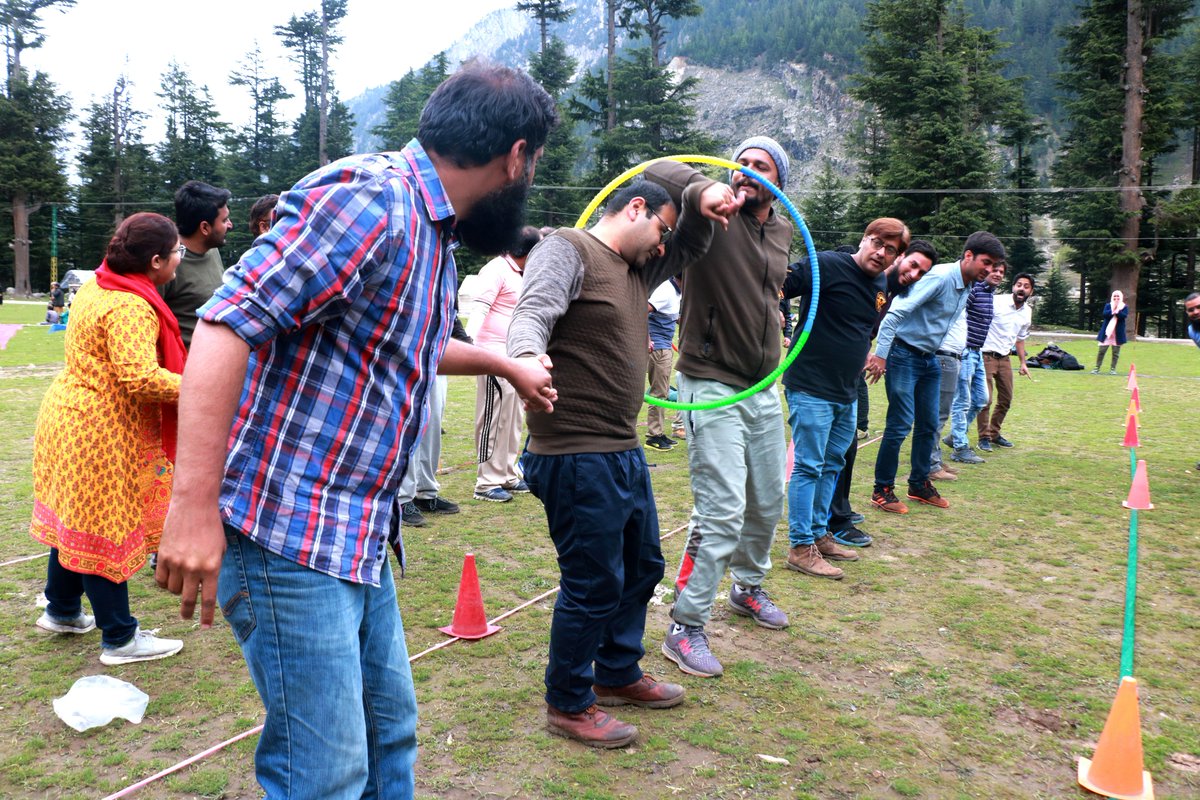 karavanleader's tweet photo. An extra ordinary stuff is inevitable when two Maestros (Karavan Leaders and Ascend Development) of their own fields gather for a venture.

What a classy opening of this summer season from Usho Forest Kalam, which made history itself.
#Kalam #Ascenddevelopment #KAPCO #outbreak https://t.co/uIBojLNuKQ