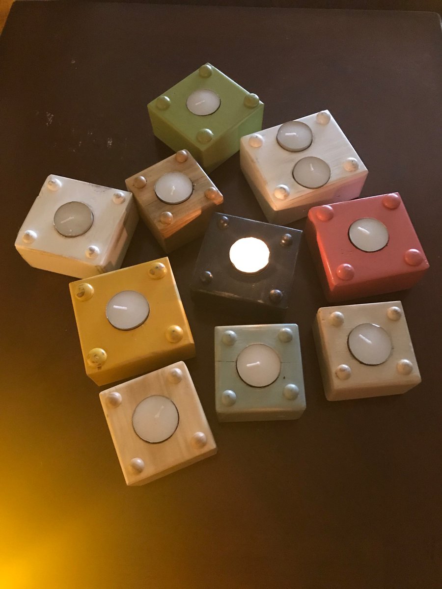 UopaintC's tweet photo. #Teacandleholders made from #pallettimber #painted with https://t.co/M2M3MX7rvZ #furniturepaints and #stains sealed with UO #Topcoat these little beautys come up a treat and made from #recycled #material &amp; #envirosafe #finishes. https://t.co/mwAt8dh7l2