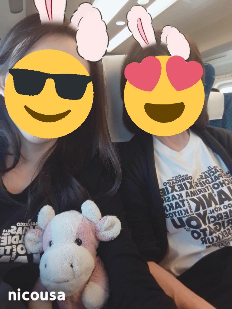 fumiyo0206's tweet image. フィルムツアー4公演目🤗💕グッズ並んでます🤣❣️