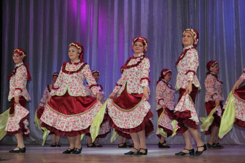 Председатель Ивановской городской Думы Александр Кузьмичев поздравил с 20-летием Школу долголетия «Золотая осень» ivgorduma.ru/news/-5008