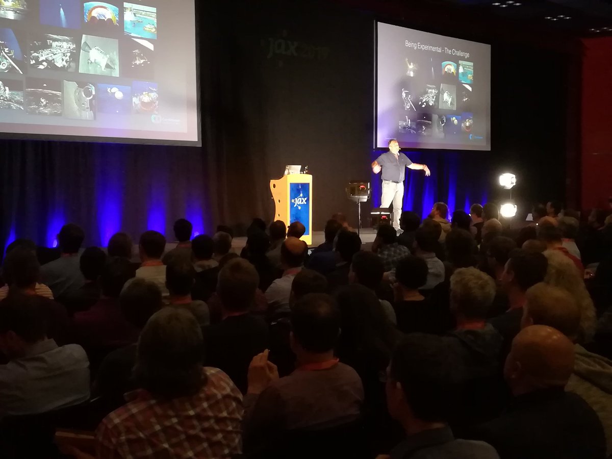 "There is research pointing out that 40 % of all built features don't deliver value to the company who built it." - <a href="/davefarley77/">Dave Farley</a> about software engineering on the #JAX2019