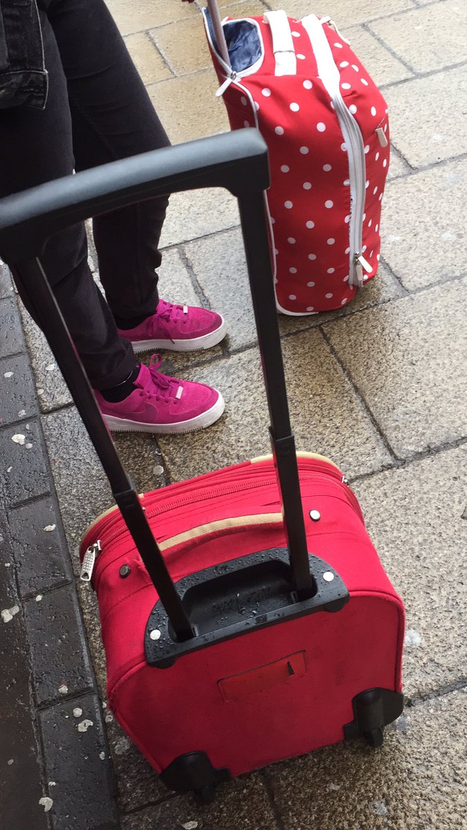 notnowCollectiv's tweet photo. En route to @amadigital #SmallScaleDevelopment training: 3 days at a hotel/spa, #childfree, not quite whether to classify this as work or holiday? https://t.co/f9FRMQIGEN
