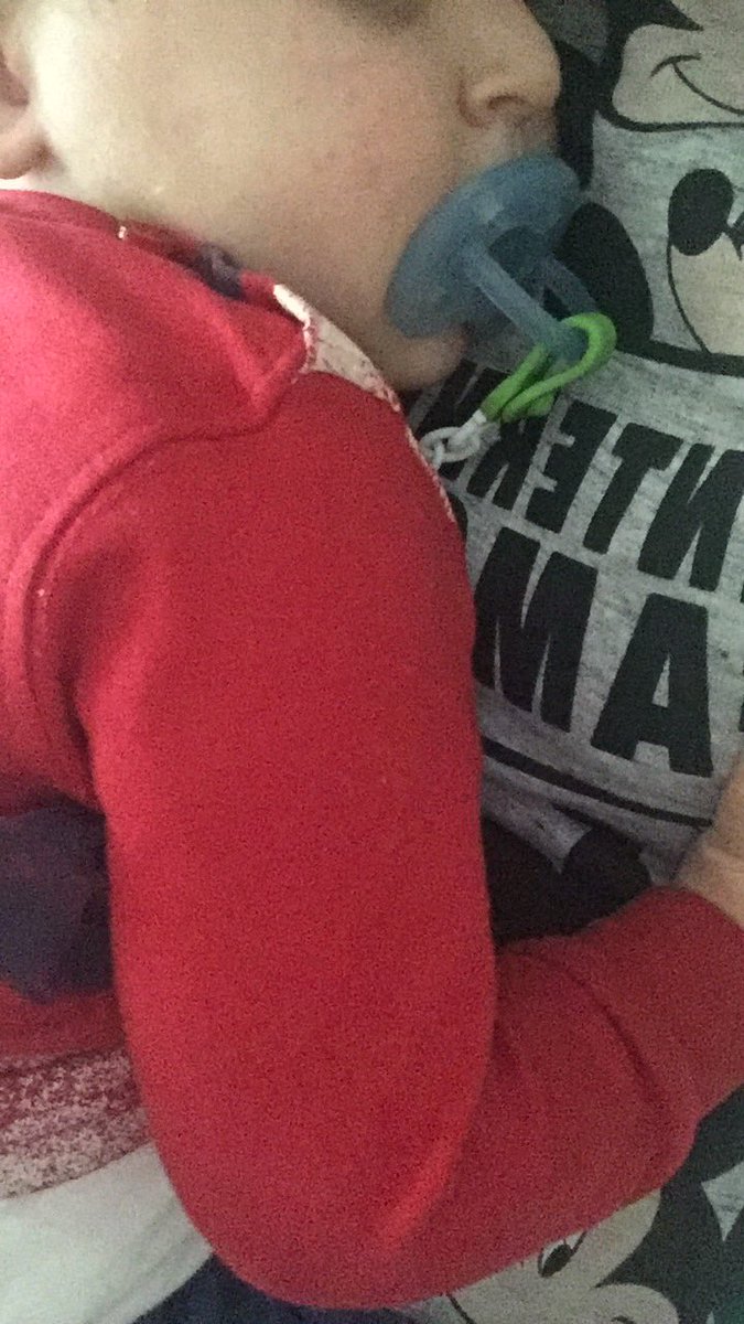 SoniaFerraro9's tweet photo. Far addormentare tuo nipote non ha prezzo ❤️❤️ https://t.co/119QQqmjh4