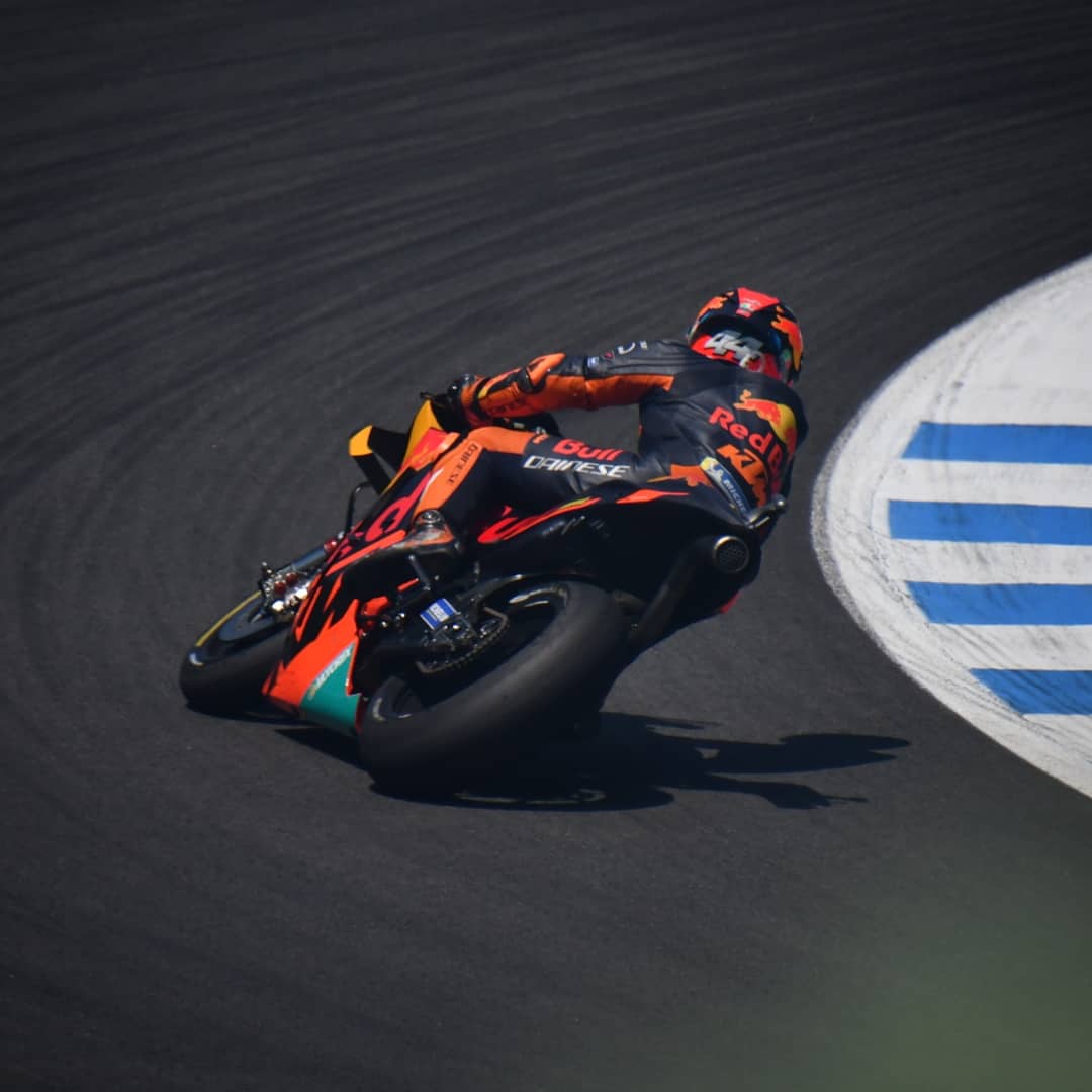 polyccio44fan's tweet photo. Algunas de las fotos que hice en Jerez de @polespargaro #MotoGP #polespargaro #polyccio #SpanishGP https://t.co/4Pz5ZwgDQe