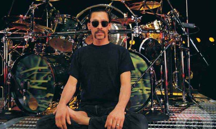 Feliz Cumpleaños Alex Van Halen! Happy Bday Alex Van Halen!  