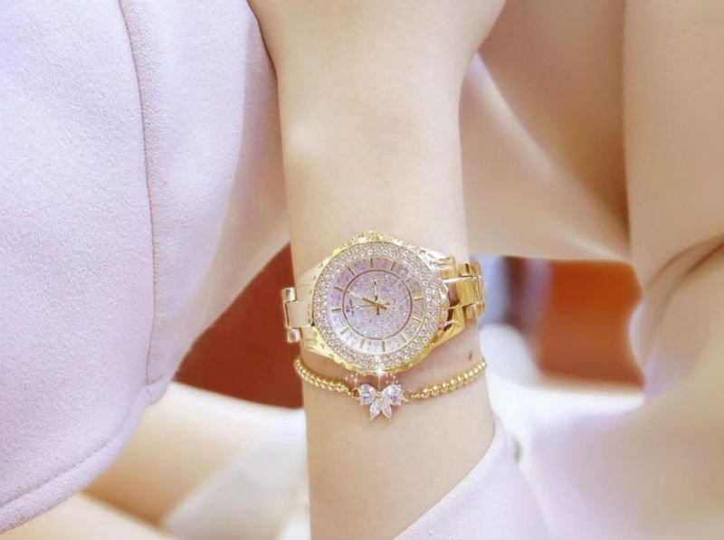 sawazoshop's tweet photo. Do you like Luxury Rhinestone Bracelet Watches? It's very nice and a perfect gift for yourself. Get yours here https://t.co/Dq3MJVvuJ8  #watch #womenwatches #Rhinestone #Luxury #waterproofwatch #sawazo #giftsforher https://t.co/Zgt5DUuT7P