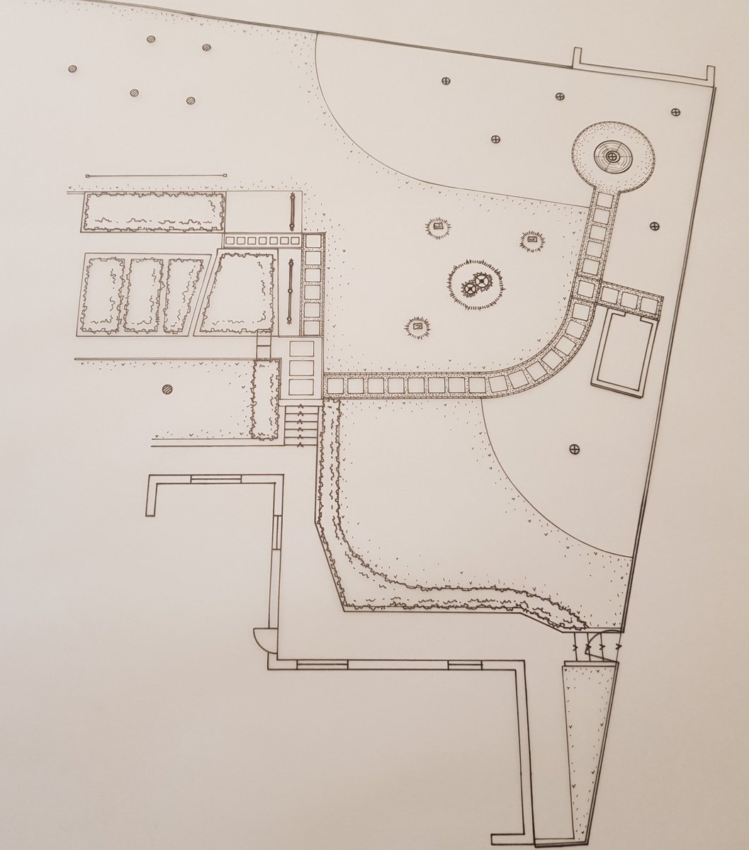 ydsYvette's tweet image. On the #drawingboard today, tweaks to a country garden in South Leicestershire to provide year-round interest and make greenhouse access easier. Just need to add the new planting scheme. #gardendesign #designplan #handdrawn #handdrafted