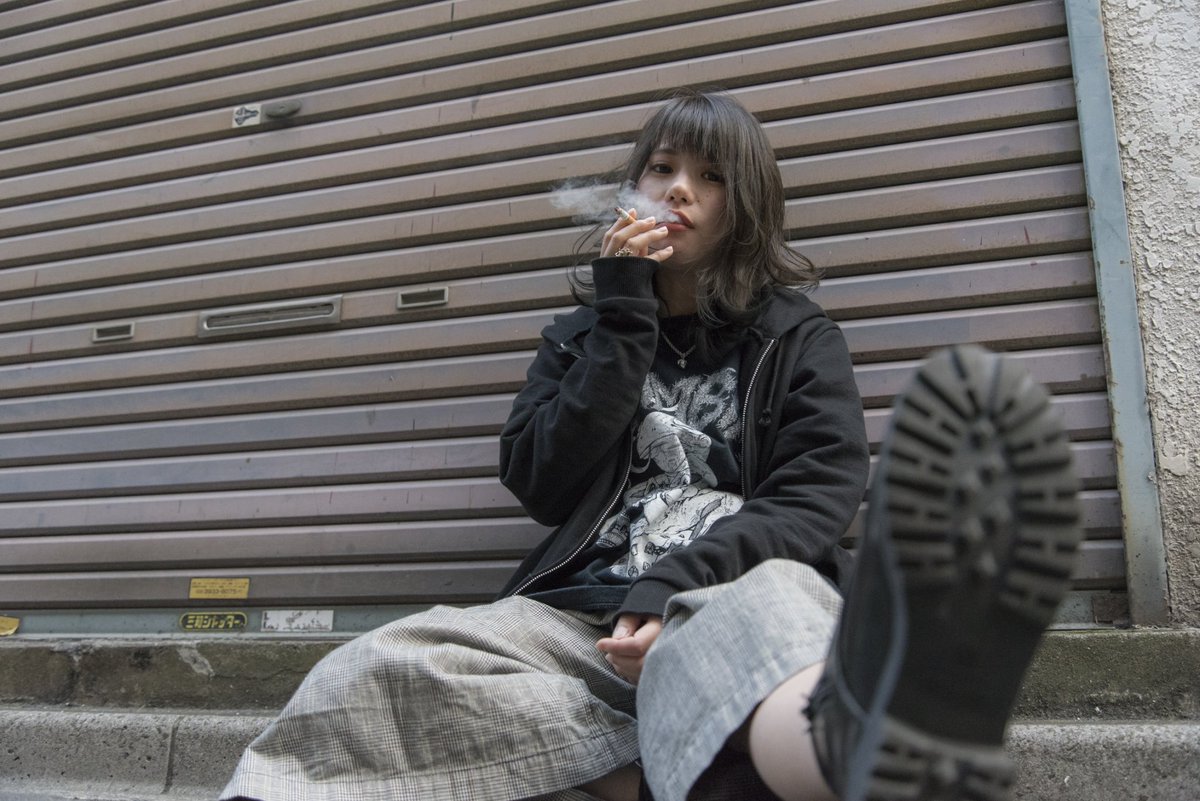 喫煙女子 Smoking Girls Twitter 喫煙女子 Smoking Girls Twitter