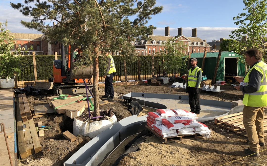 Wow! It's fantastic to see work beginning on 'The Manchester Garden' which will be unveiled <a href="/The_RHS/">The RHS</a> Chelsea Flower Show later this month! 😍🌱🌺

Read more: bit.ly/2YevgOc