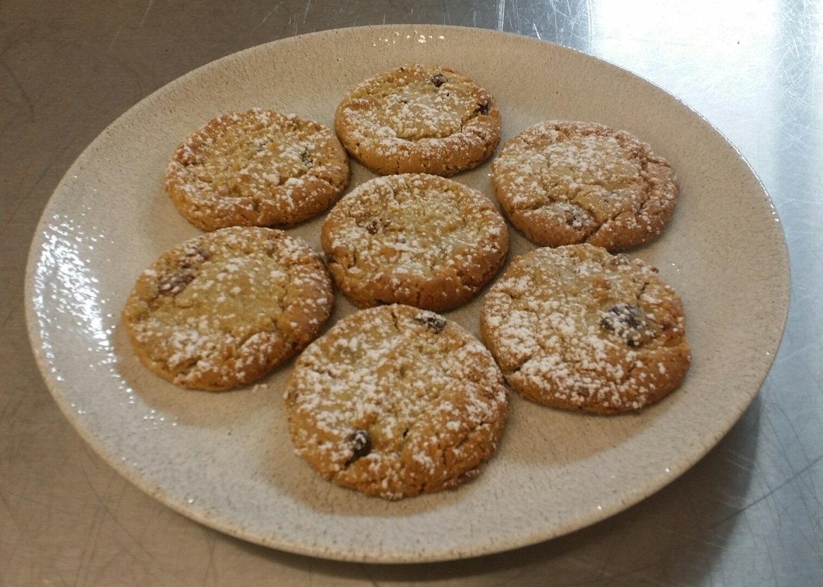 LTKLovesFood's tweet photo. A lovely sweet smell fills the air as Russell makes his frosted cookies with apricots in his apprenticeship practice. https://t.co/pjkG6eXPmS
