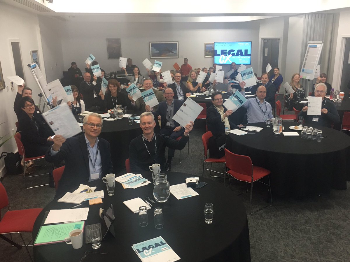 Look how excited our delegates are to complete their personal action plans on #clientexperience 👏🏼👏🏼👏🏼