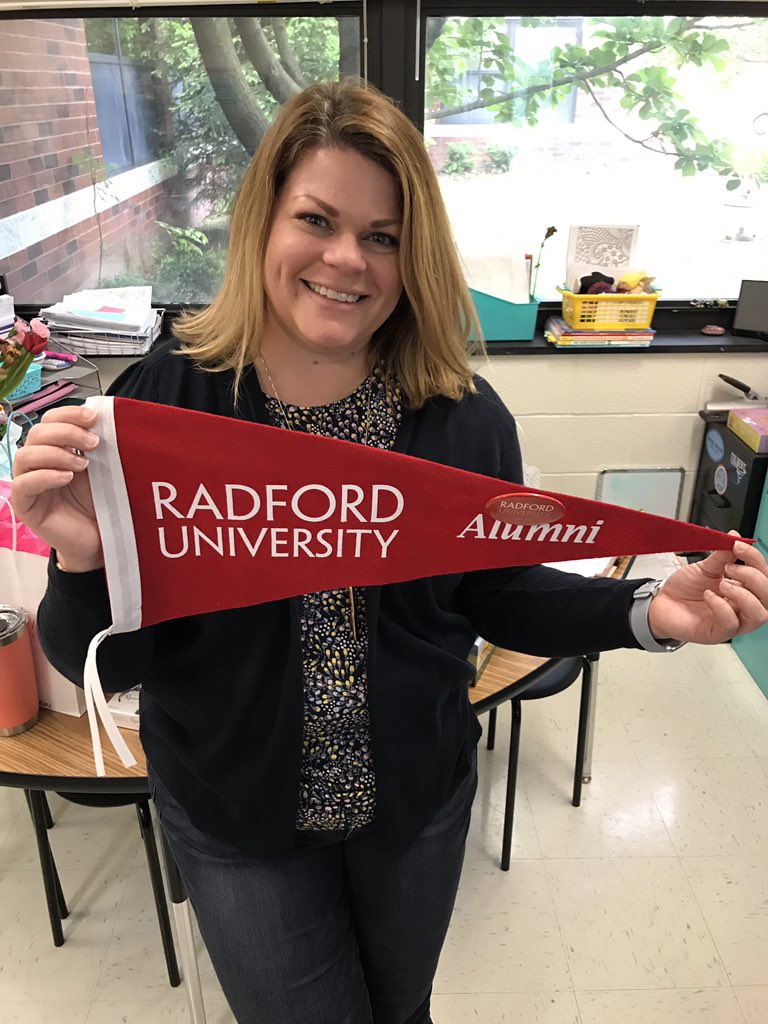 Thank you @radfordu and @radford_alumni for recognizing all of the amazing teachers who learned from the best faculty and experiences! #RUfamily #TeacherApperciationWeek #RadfordAlumni #ProudAlumni #HighlanderPride #LCPS19 @jwtolbert5th @Tolbert_ES