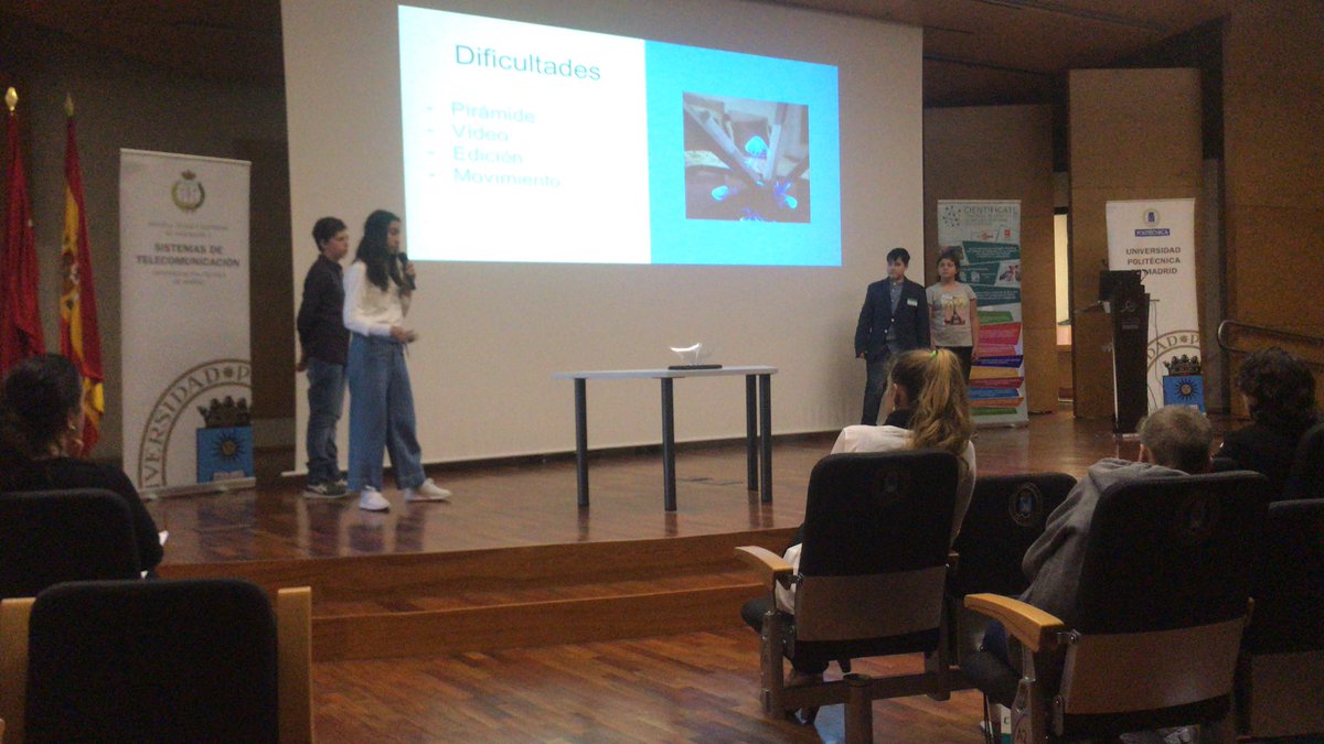 tomasramon's tweet photo. En el Campus Sur de la @La_UPM hoy recibimos a los estudiantes de la #ESO de diferentes Centros Educativos de #Madrid en #cientificate. Nos presentan sus trabajos, alentando vocaciones #STEAM entre los más jóvenes #somosUPM @ETSISIupm @SerIngenieraUPM @fllmadridUPM https://t.co/JOEYEHXKgY
