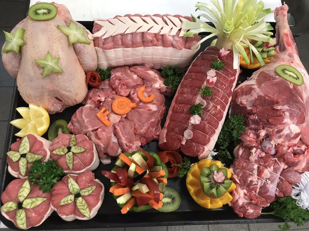 BovanderPutten's tweet photo. Eerste dagen van #CulinaryInnovators en #Goedeten zitten er weer op!✌🏻Veel positieve reacties, volle bak, tevreden gasten, blije collega’s met geweldige sfeer!✌️ #trots #samenwinnen #alwayseating #marktleiderschap #horeca #foodservice #ZiNInspiratielab #fresh #horecaprofessionals https://t.co/wDaEXRjHS3