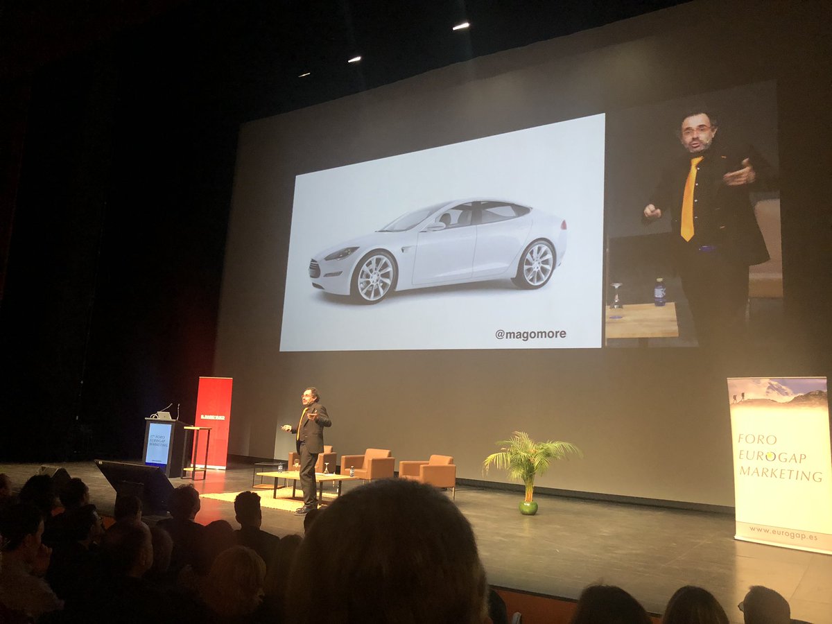 DavidS1erra's tweet photo. Gran ponencia de @magomore en el #ForoEurogap n17. Como siempre una gran organización 👏🏻 #marketing https://t.co/397QFegGdZ