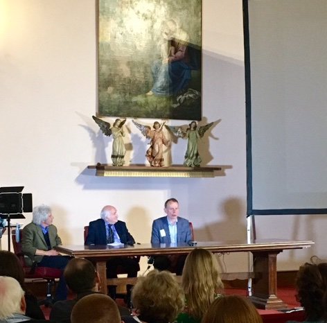 It's happening now at la Scuola Grande di San Marco, in la Sala degli Angeli! Andrew Marr, Francesco da Mosto and myself discussing the current state of the art world, particularly with the threat of Brexit.