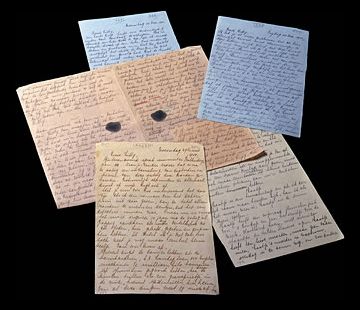 Loose pages from Anne Franks diaries