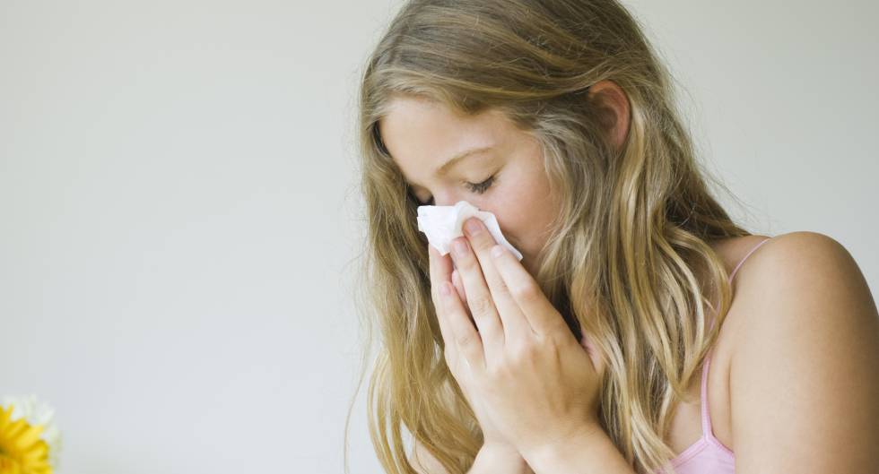 ¡𝐋𝐢𝐛𝐫𝐚𝐭𝐞 𝐝𝐞 𝐚𝐥𝐞𝐫𝐠𝐢𝐚𝐬 gracias al suelo radiante! ❌🤧

➡️ El hecho que no necesite de conductos de aire caliente o sistemas de alta temperatura significa que el polvo y otros alérgenos no se propagarán, lo que le permitirá respirar de manera más saludable.