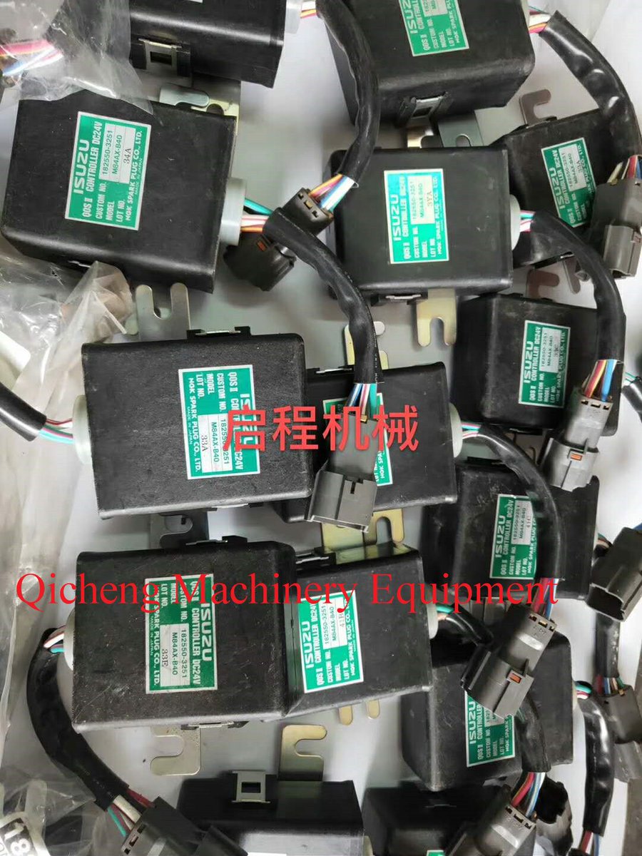 A large number of  #Isuzu #original #factory #electrical #appliances
More details please contact me and the website qc-engine.com  for u to visit！