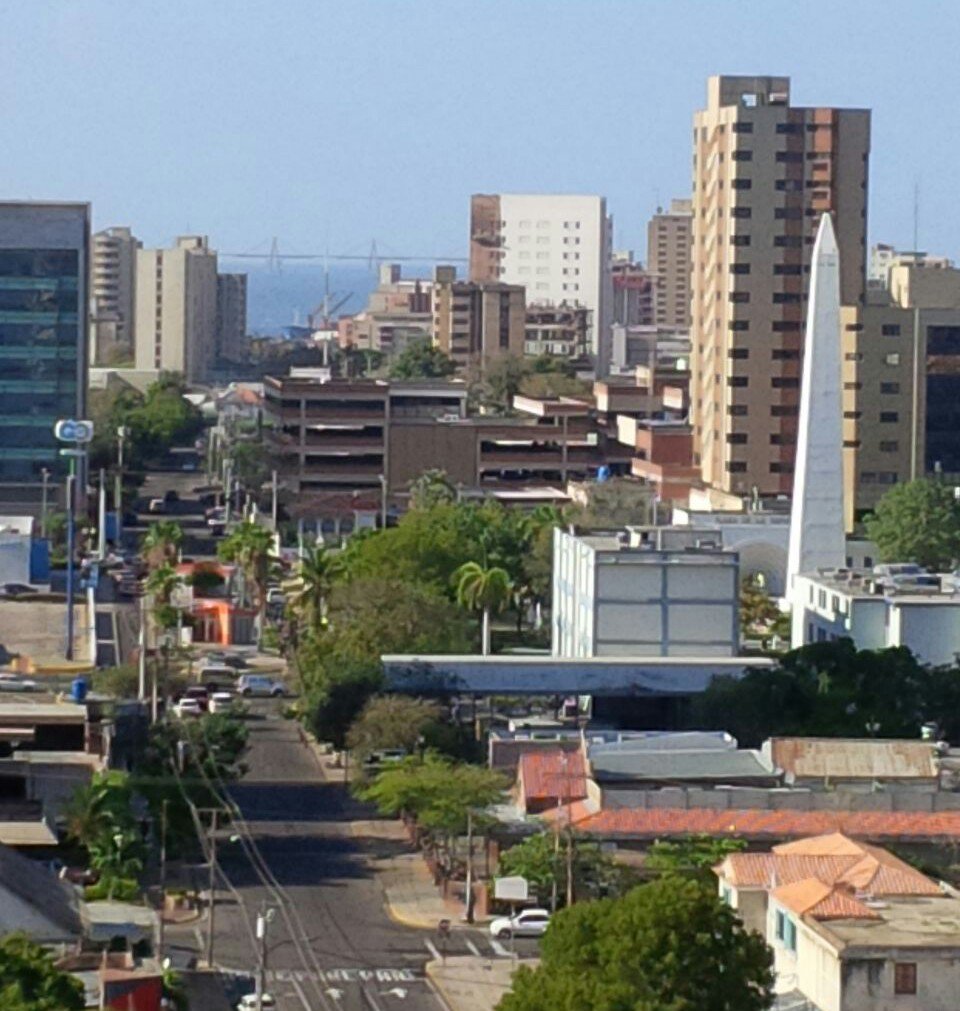 Alicia04216's tweet photo. 🚨Saben algo? No me cansaré de decir lo que sufre mi tierra, porque ya ni la radio habla de nosotros y es un deber decir que el zuliano y todo el #Zulia lucha por sobrevivir tras más de 60 días con el más cruel racionamiento electrónico!
#Maracaibo 
#SinLuz 🔌💡
#SinAgua 🚿 https://t.co/n821HT3q8m