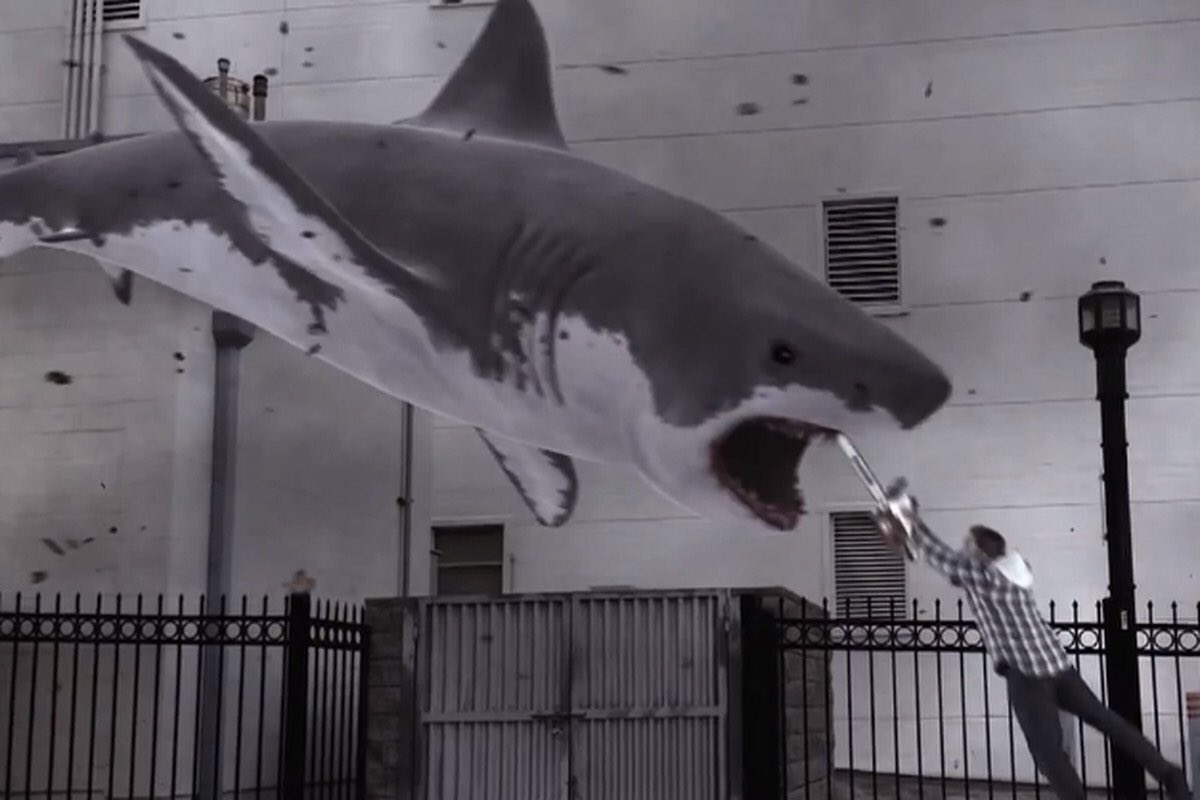 latecinemapod's tweet photo. Yes, this ends the way you think it will 🦈🌪 #sharknado #syfy @theasylumcc @SYFY https://t.co/EoND1FbvY4