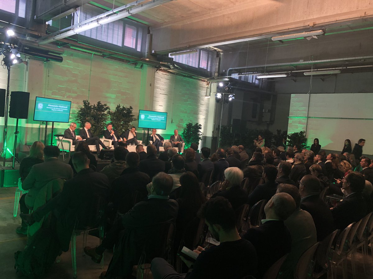 Grande affluenza oggi per l’inaugurazione oggi della prima #UniversitaDellaBirra in #italia #Heineken <a href="/GruppoHeineken/">HEINEKEN INCONTRA</a> #regionelombardia