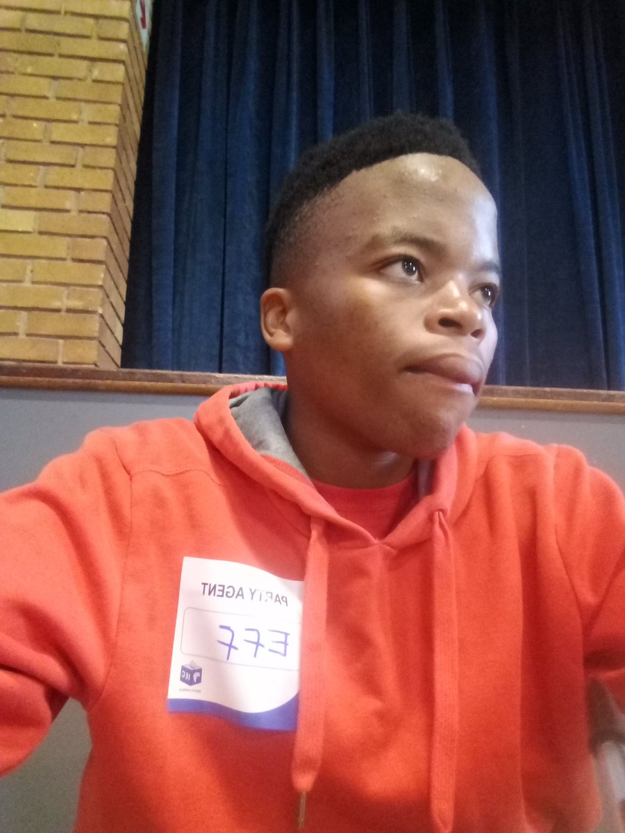 Doctor5643's tweet photo. #XseGoVote #IamVotingEFF #VoteEFF #OurLandAndJobsNow @EFFSouthAfrica @LeighMathys @GardeeGodrich @Julius_S_Malema @FloydShivambu @DSGmkhaliphi @AdvDali_Mpofu @MbuyiseniNdlozi
#partyagentπβ€πΏπ¦πΏπ¦β€πΏπ¦β€πΏπ¦β€πΏπ¦we are taking over #uphephela is landing!!! https://t.co/REjplIpgh8