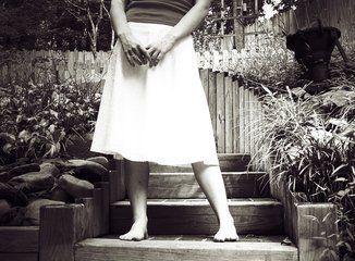 Leelan_com's tweet photo. This #NoSocksDay go #barefeet and enjoy the #summer #earth #soil #plainground and #water !
It's time to get out your sandals and flip flops. For today is No Socks Day. Free your toes of the confines of #socks and #stockings.
Visit us at https://t.co/4CuohtmyjD https://t.co/OC4D1KtEr3