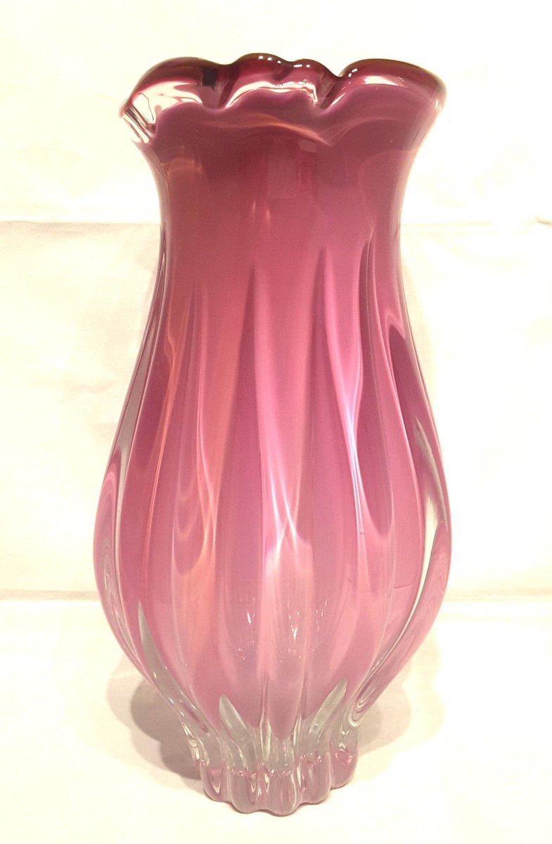 Seraphimslair's tweet photo. ❤️#SERAPHIMSLAIR ❤️#SOLD these 3 #Art glass beauties yesterday & they are soon to be heading to #NorthCarolina, #USA!!! Lots more stunning #GlassArt & #Ceramics available at: https://t.co/2skNLtcIk2 ❤️❤️❤️ #HomeDecor #InteriorDesign #GlassLove #London #Paris #Mosow #NewEngland ❤️ https://t.co/AJMCNdvvK2