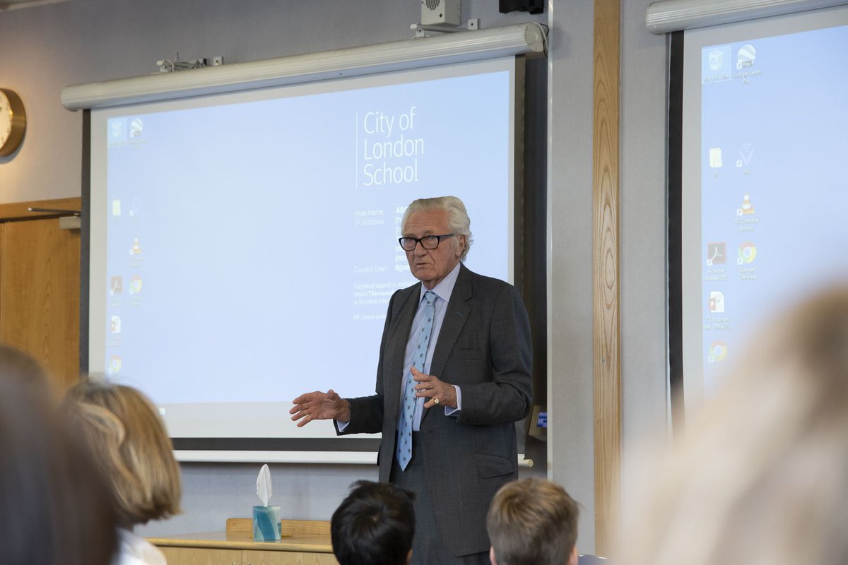 CityofLdnSchool's tweet image. Yesterday we were thrilled to host Lord Michael Heseltine, former Deputy PM, who spoke to the pupils about life lessons. He spent the rest of his time answering thought provoking questions from the pupils #lunchtimetalks