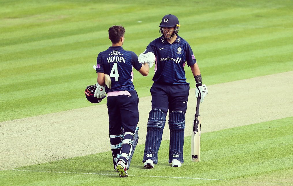 maxholden_4's tweet photo. Thanks for all the messages. Special win yesterday for @middlesexcricket 🏏 https://t.co/yOBynFEVyC
