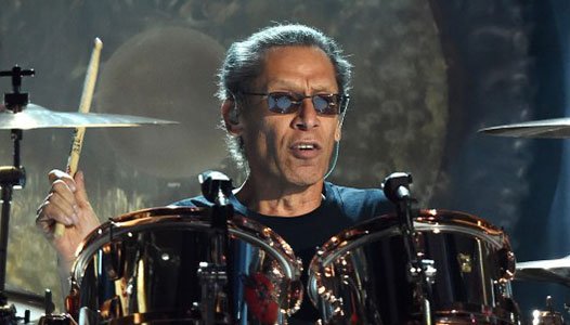 Wishing Rock drummer extraordinaire, ALEX VAN HALEN, a very HAPPY BIRTHDAY today! 