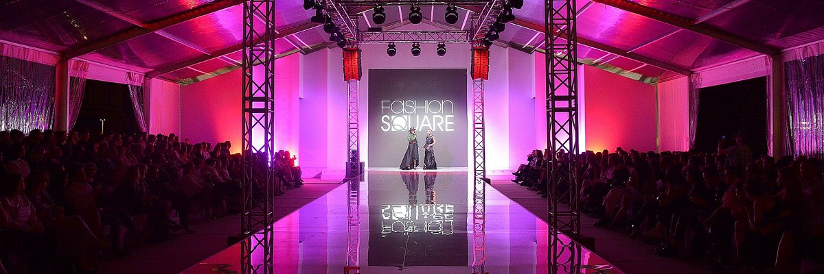 Już w sobotę rusza Cracow Fashion Square! Wystąpią gwiazdy: Katarzyna Glinka, Ewa Gawryluk, Karolina Szostak, Daria Widawska, Edyta  Herbuś, Ewa Pacuła, Marta Kuligowska, Paulina Drażba, Paulina  Smaszcz-Kurzajewska, Rozalia Mancewicz i Agata Załęcka. pr_inspiration.prowly.com/58300-cracow-f…