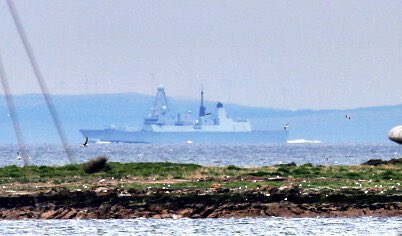 MilMonWorld's tweet photo. The @RoyalNavy Type 45 destroyer HMS Defender spotted from the shack southbound on the Clyde as part of Exercise #FormidableShield with @USNavyEurope @RNinScotland #FormidableShield2019 #FS19 #ShipGeek #RadioGeek https://t.co/S4us2DPCah