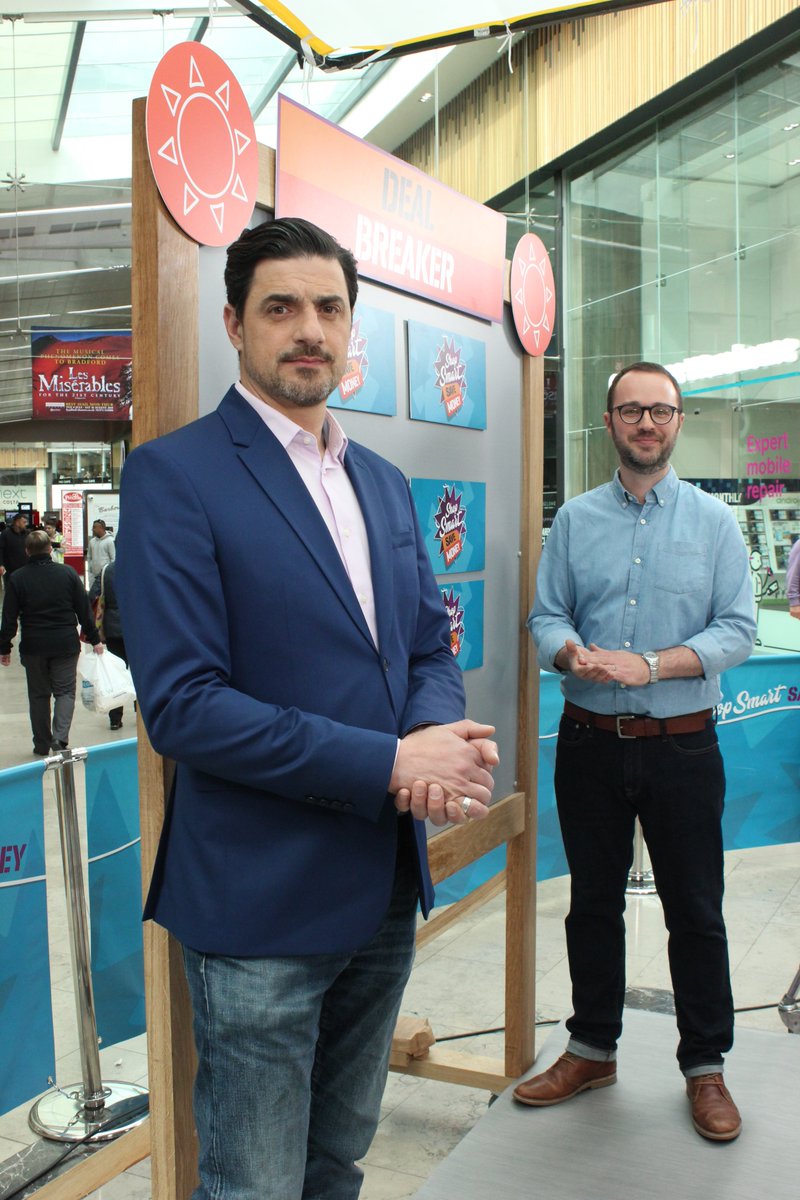 shopsmartsavers's tweet image. Join these bargain-loving boys as they unstrap more savings and delve into more deals tomorrow at 8pm on @channel5_tv - and this week it's all about counting down to summer 😎⛱️☀️ #ShopSmartSaveMoney #SummerIsComing #SavingForSummer