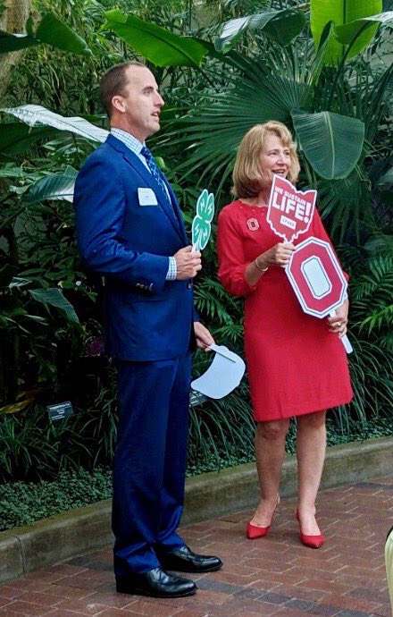 cathannkress's tweet photo. Thanks @Nationwide for #partnership and for Mark Berven joining in on the fun at #DeanSpringDinner #reallygoodday https://t.co/rjjUz2Bxtu
