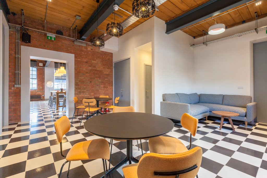 ButeMillsLuton's tweet photo. Our breakout spaces are great to enjoy a cup of complimentary tea or coffee freshly made for each event. Message us to arrange a tour of our building today! 
#roomhire ⁣#meeting #meetingrooms  #venuehire #bedfordshire #luton #loveluton #lutonvenue #venue #teabeak #tea #coffee https://t.co/CX8iBKkvwf