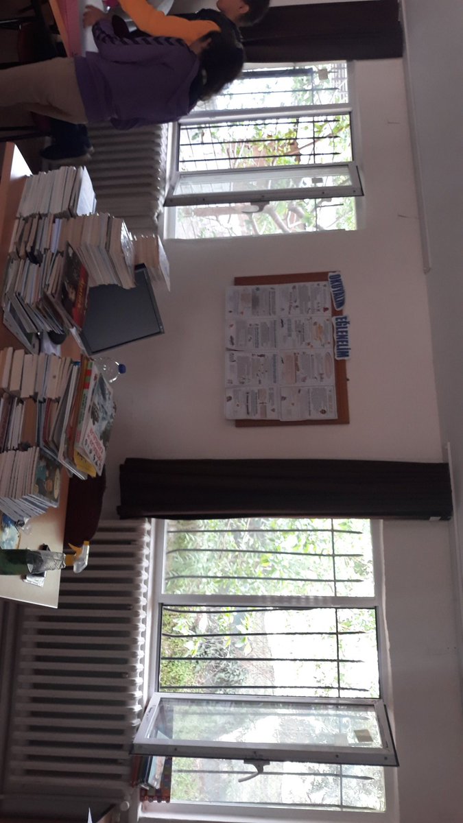 "Okuyorum" projesi kapsaminda kütüphanemiz tamamen gelisti. 1000 den fazla kitap ve yeni kitapliklarimiz yerlerini aldi. Emeği geçenlere tesekkürü borç biliriz. <a href="/kemalpasa_mem/">Kemalpaşa İlçe Millî Eğitim Müdürlüğü 🇹🇷</a> <a href="/izmir_ilmem/">İzmir İl Milli Eğitim Müdürlüğü</a> <a href="/aydogann45/">A.</a>