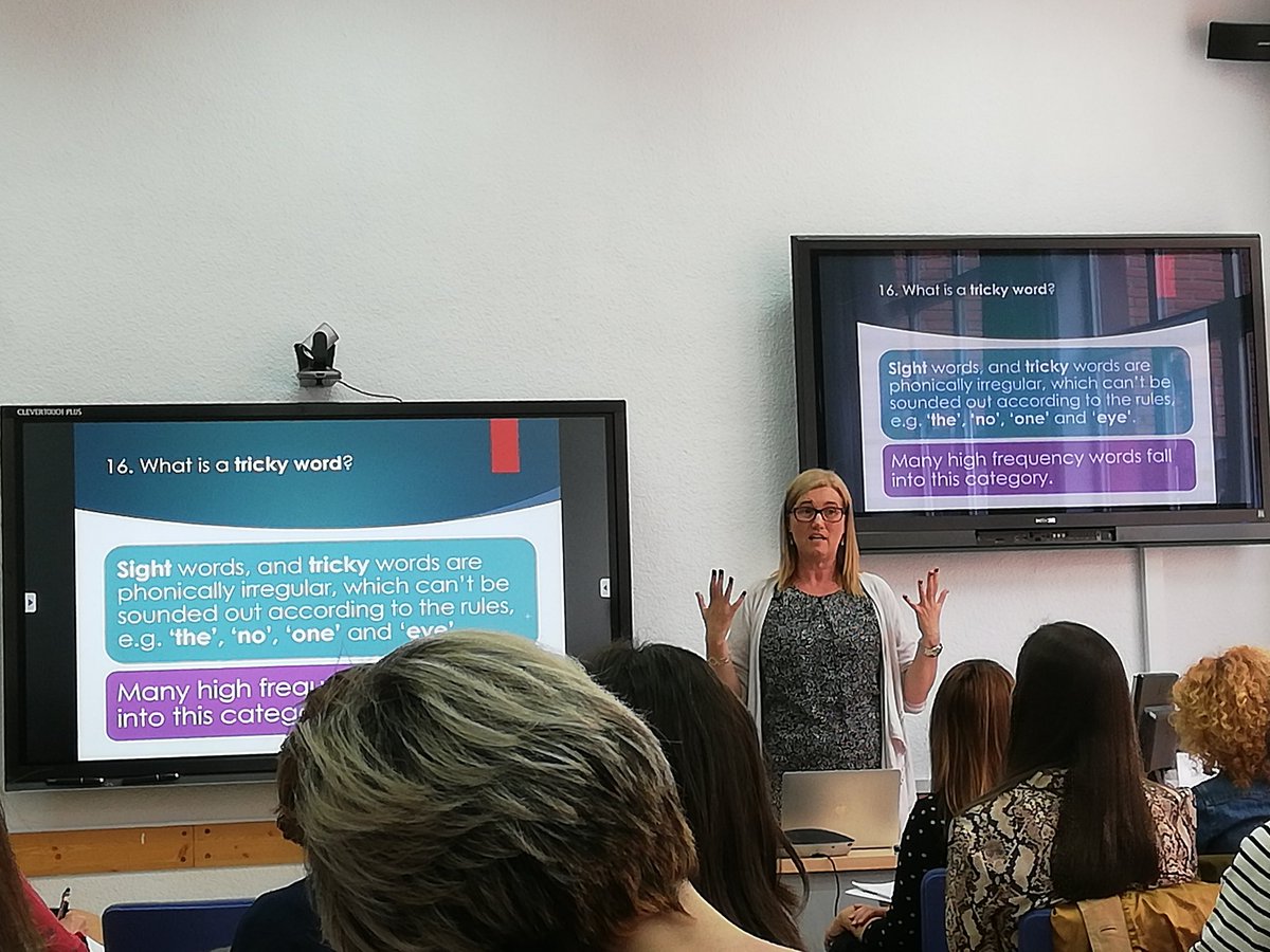 CFPIdiomas's tweet photo. Letter names, letter sounds, tricky words, difficult sounds for Spanish children learning English and much more in our course "Literacy from Infant to Primary Education" with @TraceyChapelton and @educacyl teachers #formaciónCyL #InnovaCyL https://t.co/6Er3gQNhWN