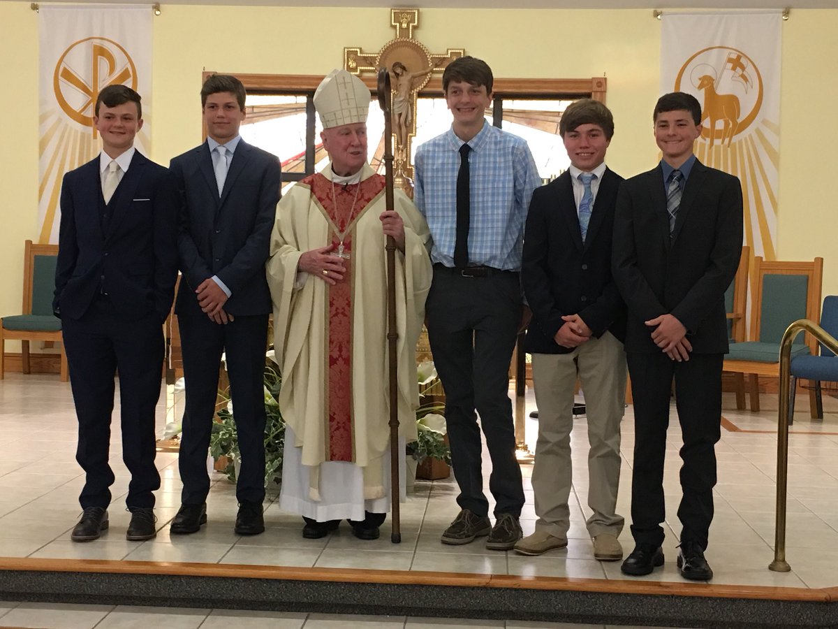 AMergott's tweet photo. #Confirmation2019 1. Pray. 2. Serve. 3. Smile. #LetsGo https://t.co/nU6uqvrDWM
