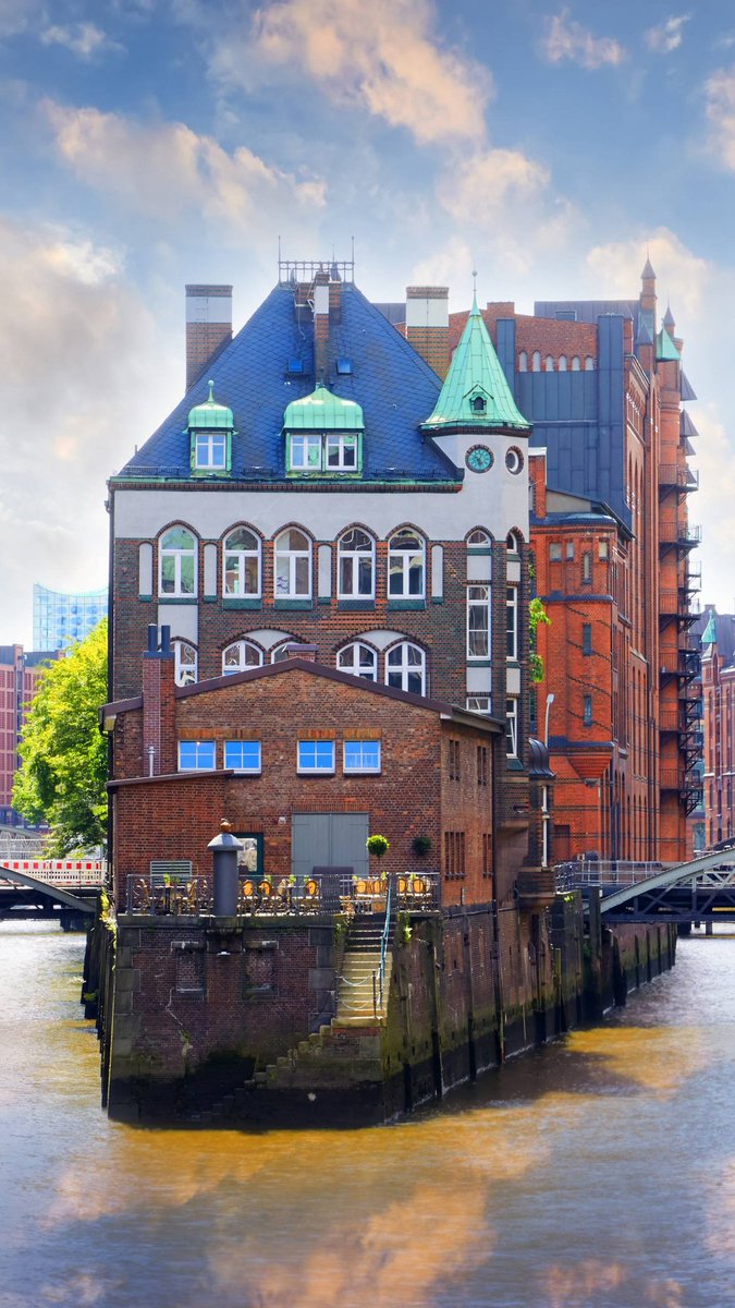 IntLive's tweet image. Вот это домик!!🏠