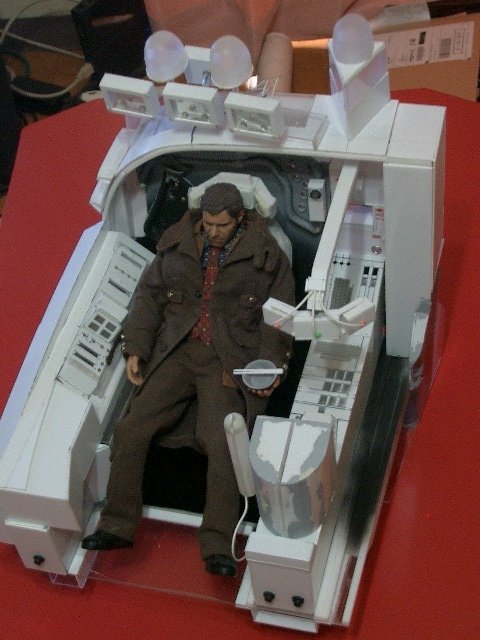 カプリコン tweet media