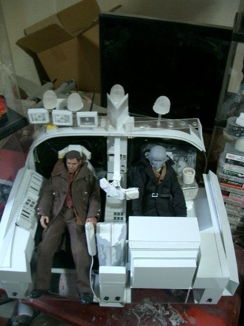 カプリコン tweet media