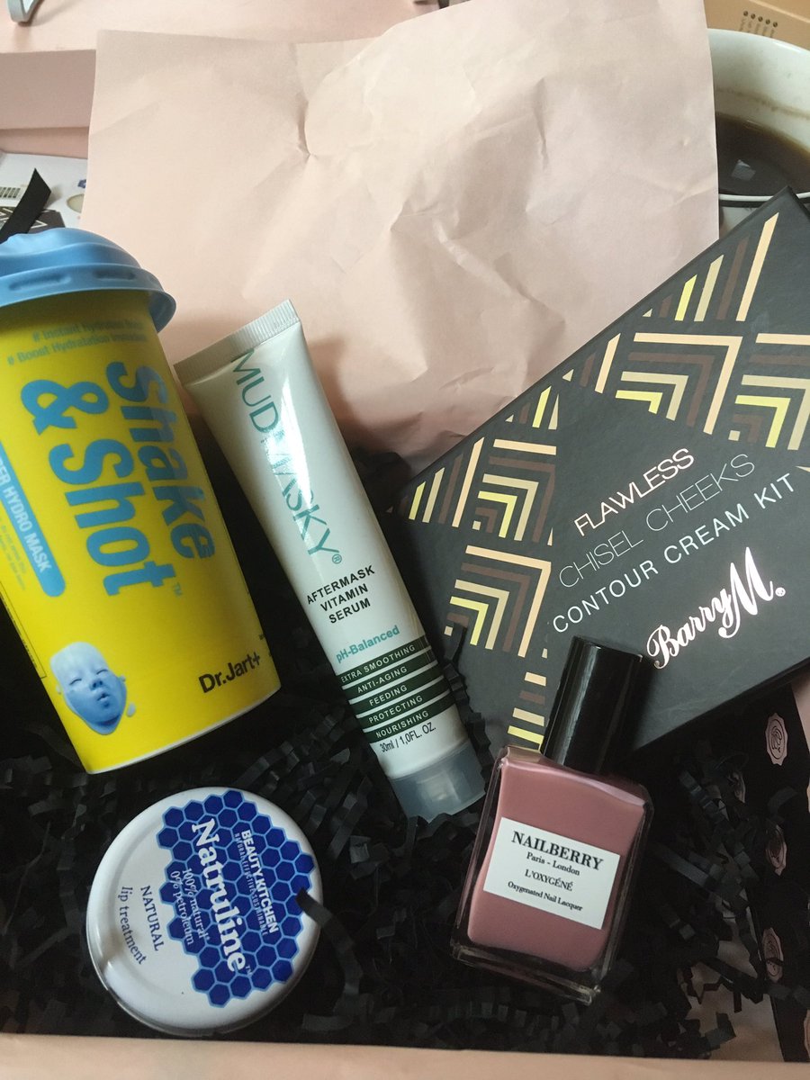 Tricia77vunique's tweet photo. OMG loving this months box @GlossyboxUK can’t wait to use all the products @GlossyboxUK #mudmask #drjart #beautykitchen #barrymcosmetics #nailberry https://t.co/0grMYcWJwl