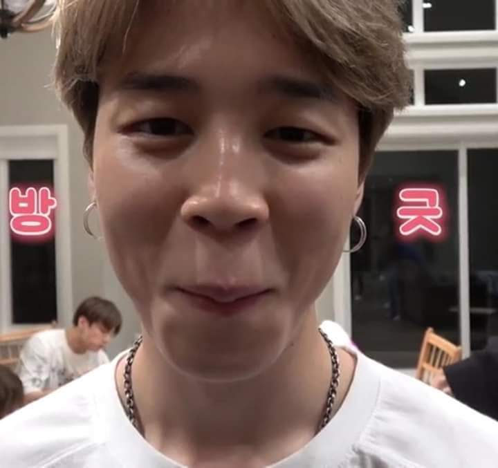 มีสามี7คนมันเร้าใจ tweet media