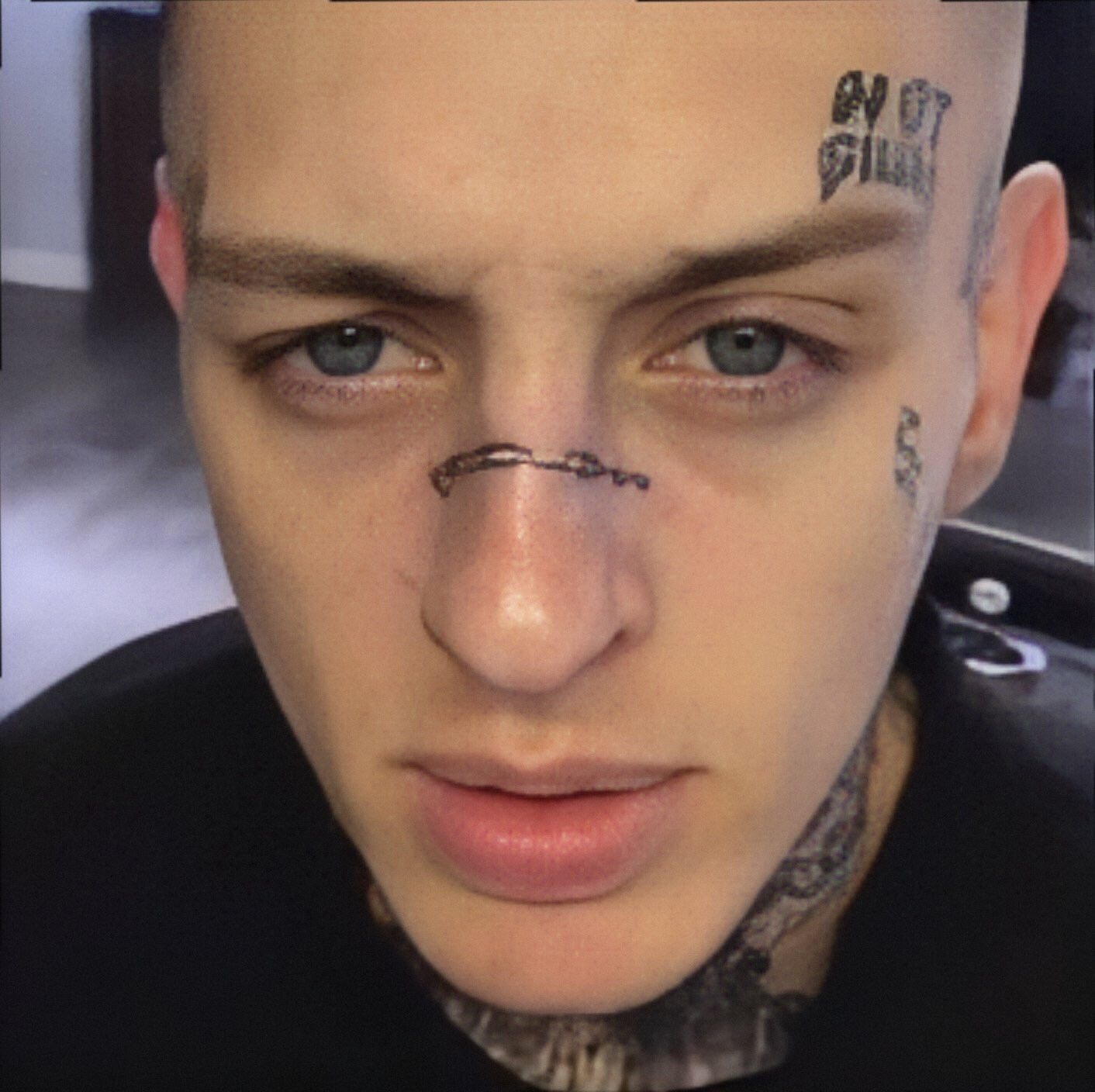 Скруджи без тату