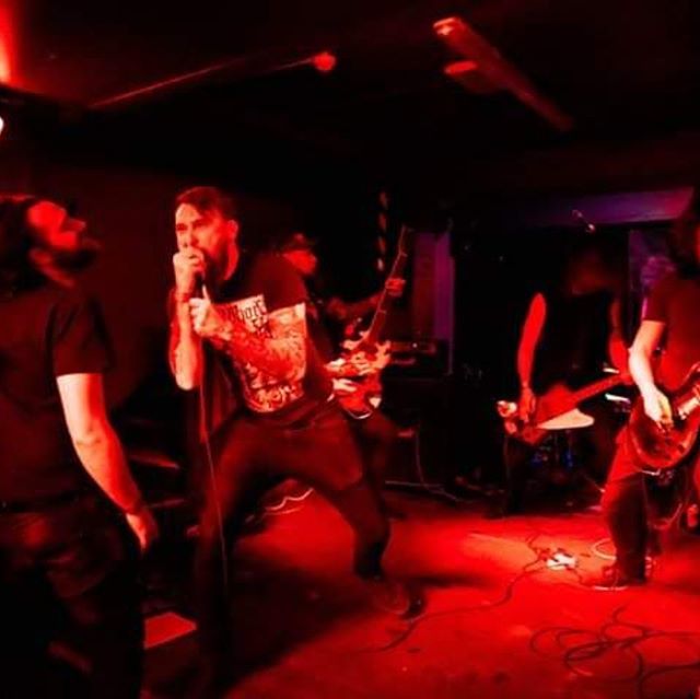 Givin' it beans. #slugde #grind #wetherspoons